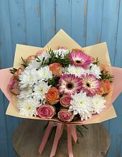 Букет цветов из:  Розы, Герберы и Хризантемы в Кандалакше