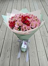 Букет цветов из:  Альстромерии #REPLACE_PRED# Кандалакше