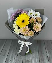 Букет цветов из:  Розы, Герберы и Хризантемы в Кандалакше