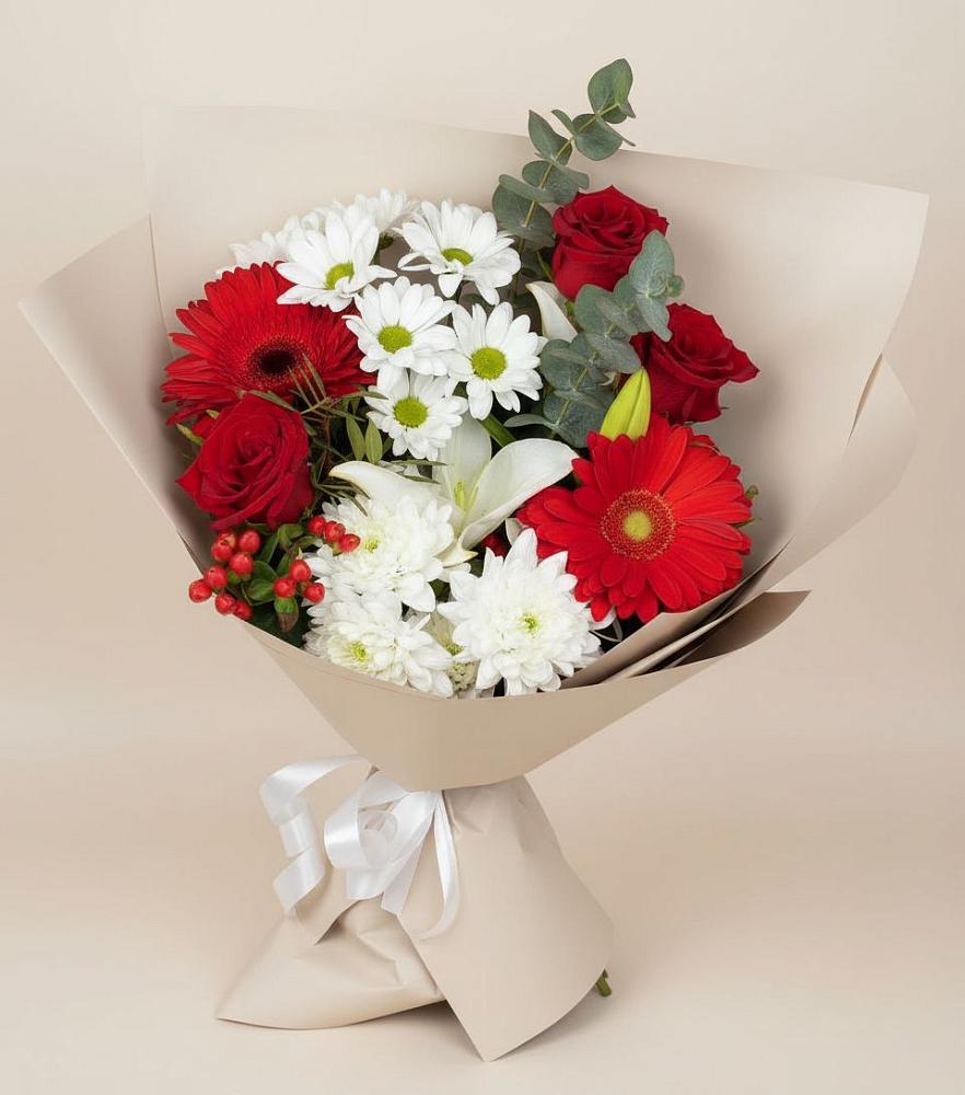 Букет цветов из: Розы, Хризантемы, Герберы и Лилии в Кандалакше