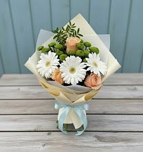 Букет цветов из:  Герберы, Розы и Хризантемы в Кандалакше